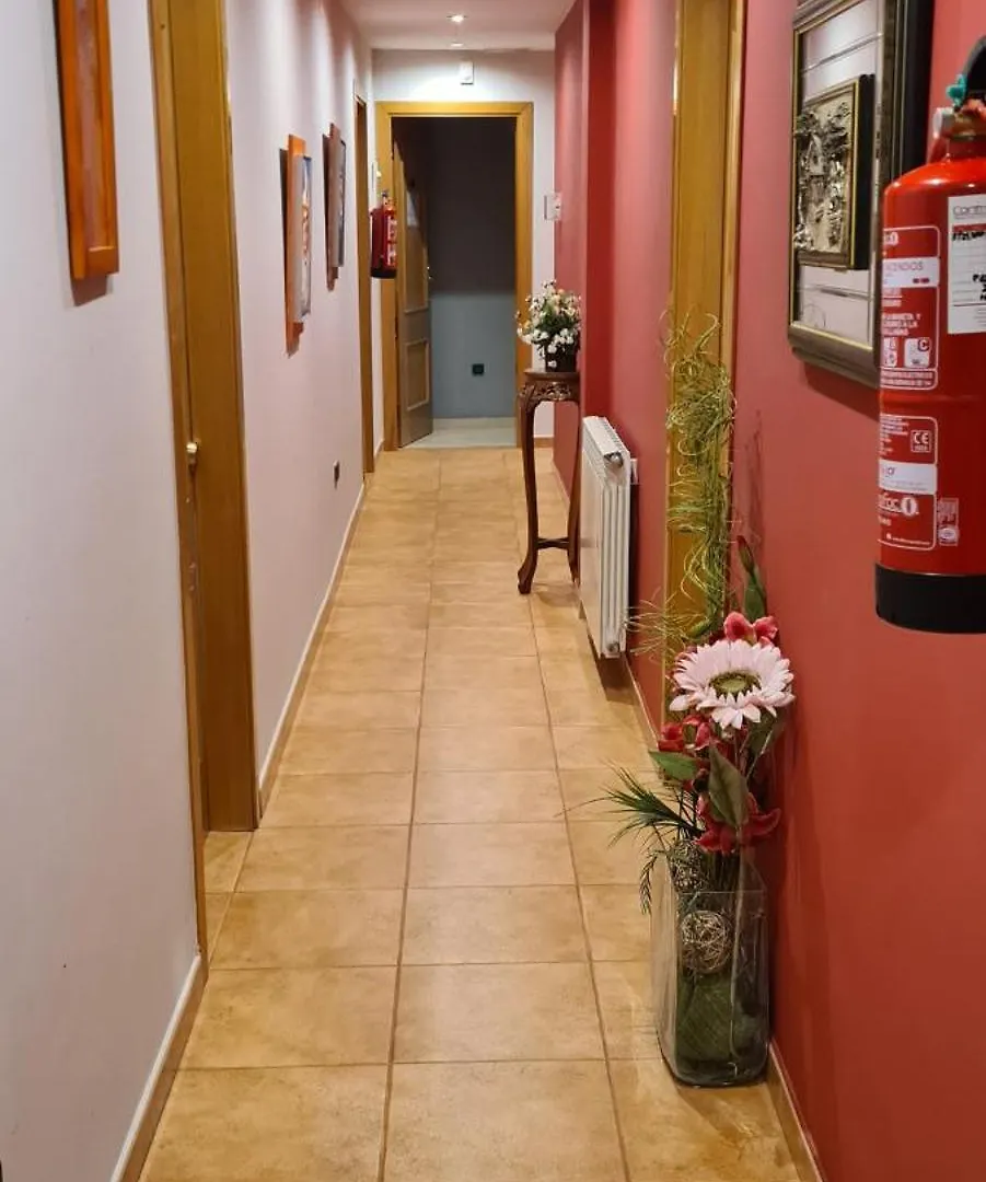 Hostal Mont-Rock Montagut 0*,  Spain