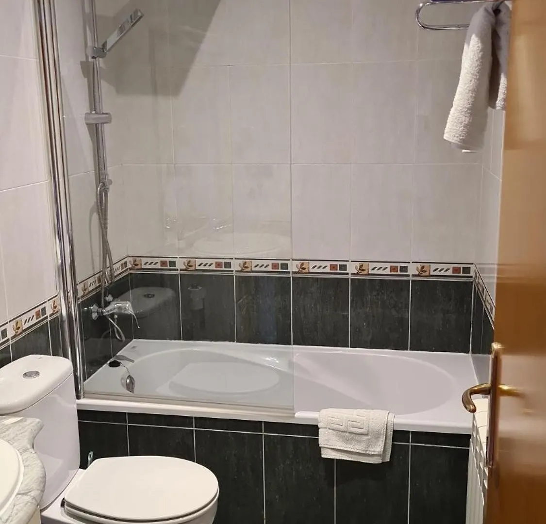Hostal Mont-Rock Montagut