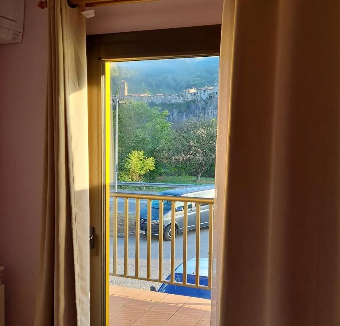 Hostal Mont-Rock Montagut Spain